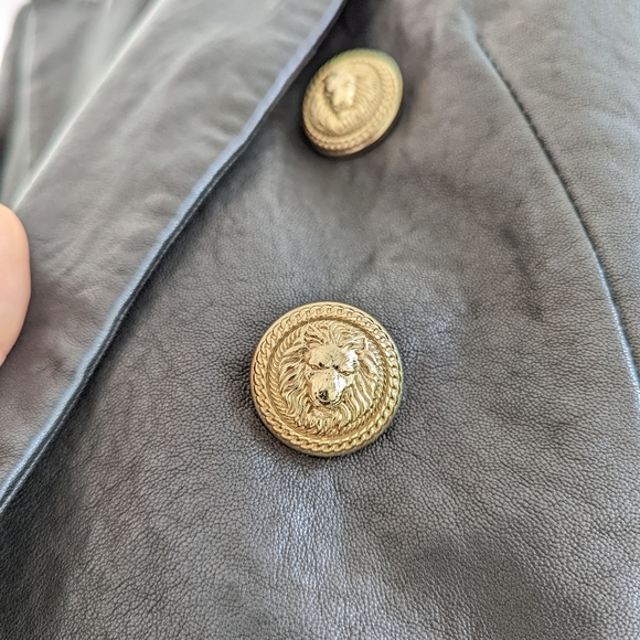 Leather jacket - Picture 7 of 10